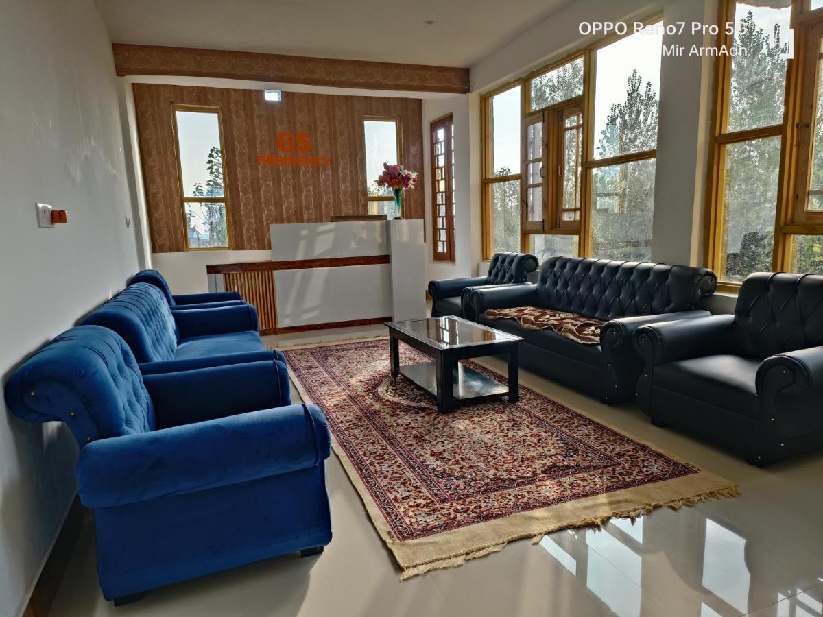 Hotel Gulmarg Residency, Kunzer Гульмарг Екстер'єр фото