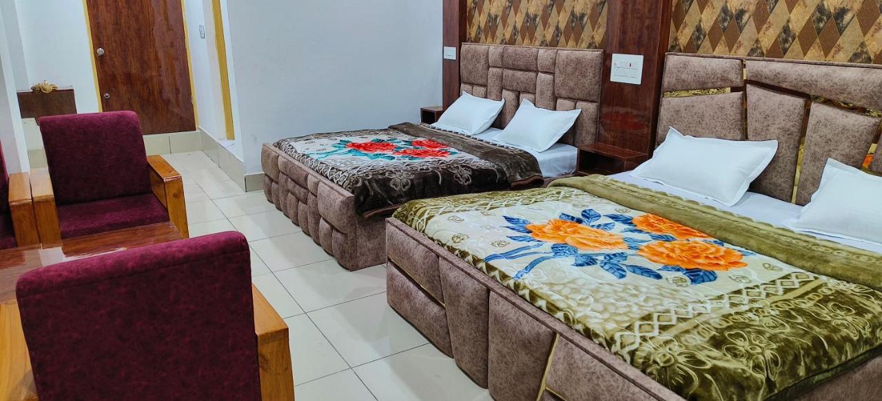 Hotel Gulmarg Residency, Kunzer Гульмарг Екстер'єр фото